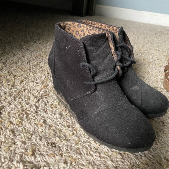 Wedges - Picture 1 of 1